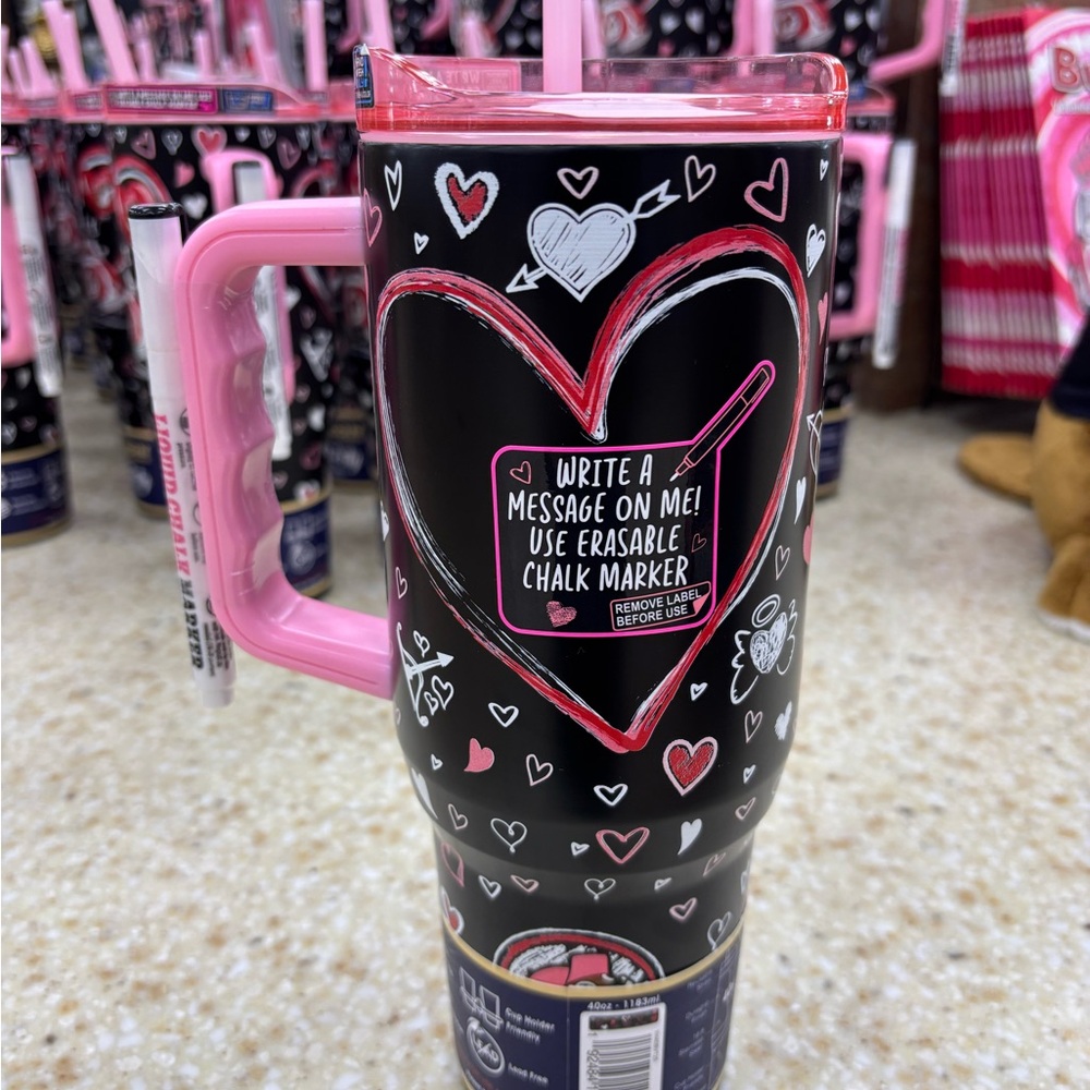 Yukon Outfitters Love is in the Air Tumbler - Picture 2 of 6